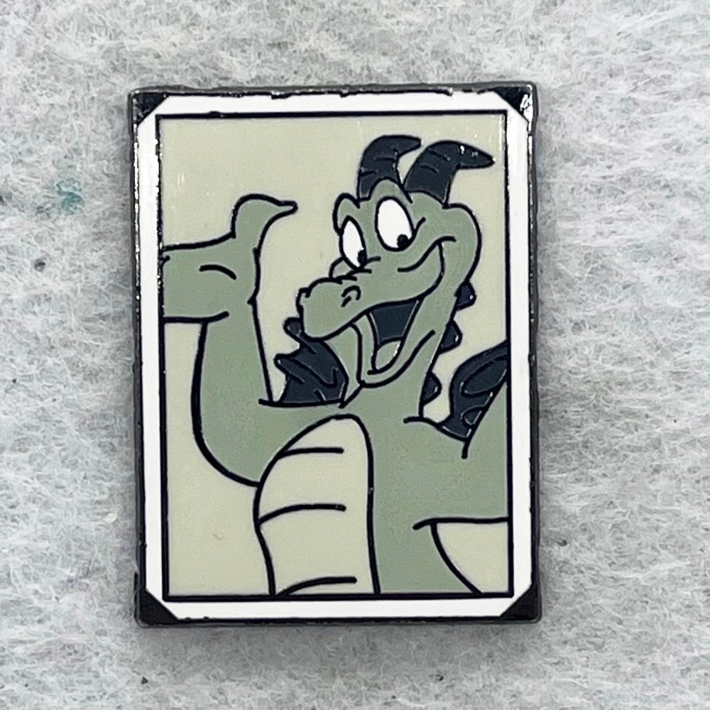 🔮 5/$25 Disney Figment Black And White Snapshot Pin